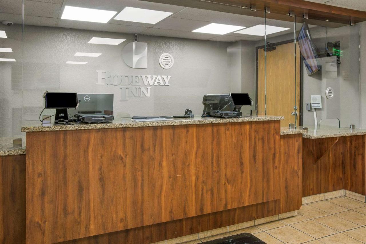Rodeway Inn Cascade Bagian luar foto