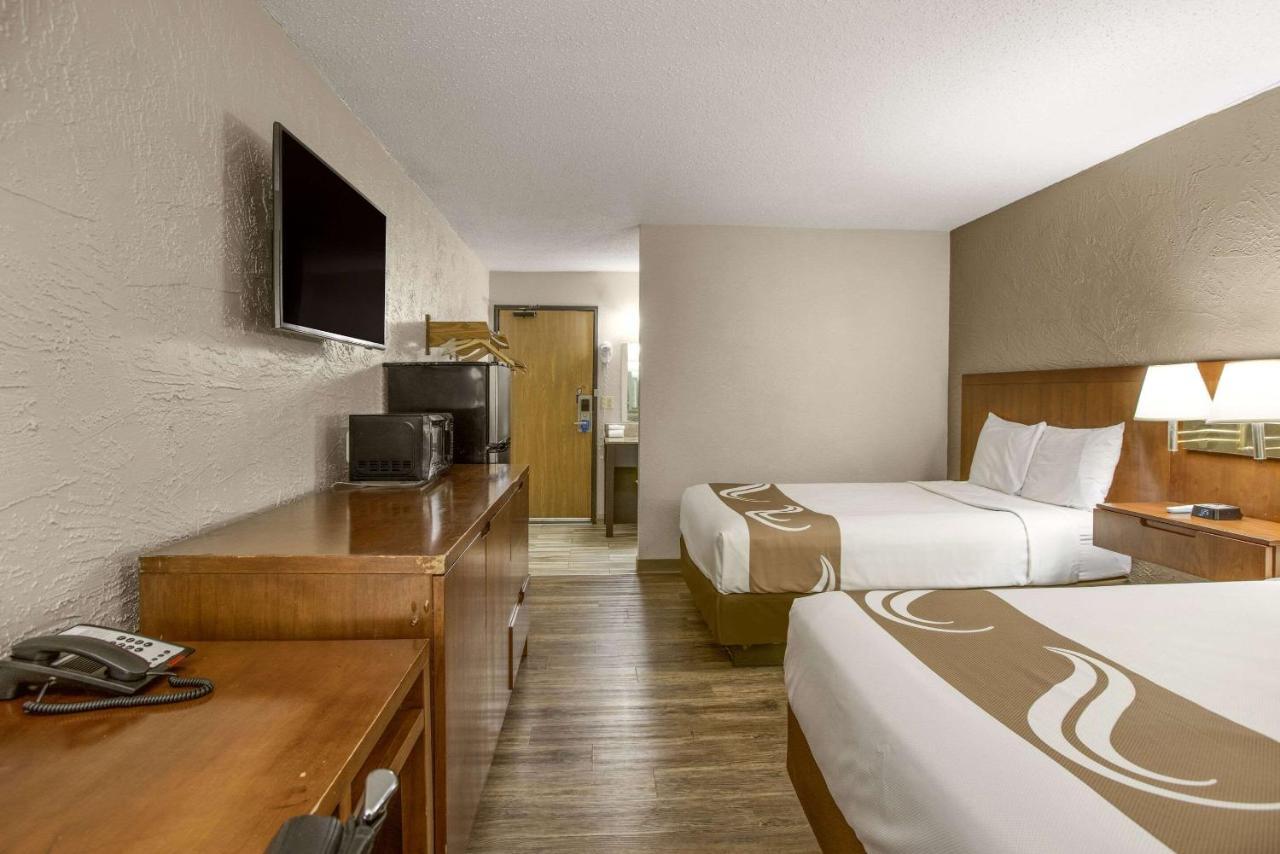 Rodeway Inn Cascade Bagian luar foto