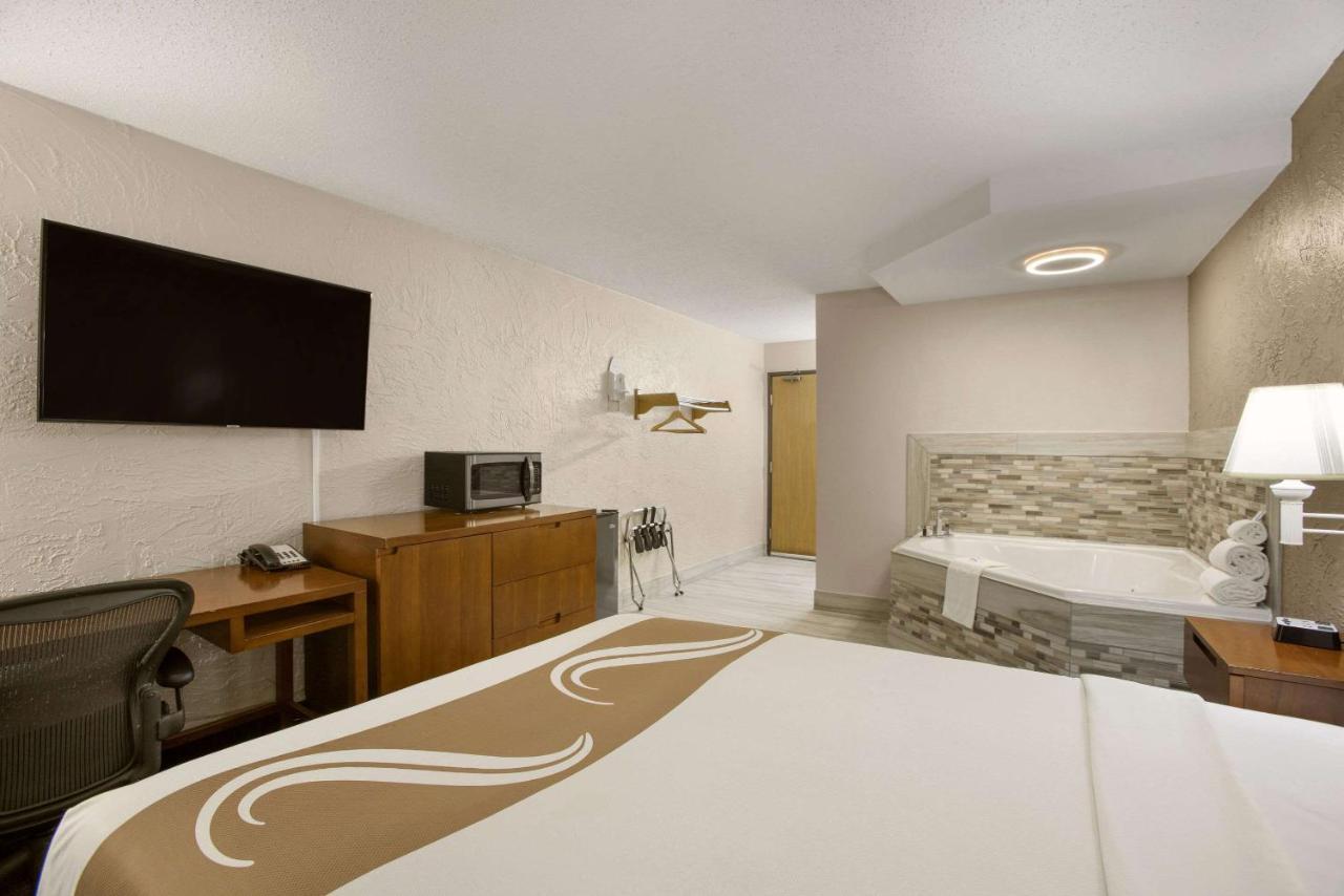Rodeway Inn Cascade Bagian luar foto