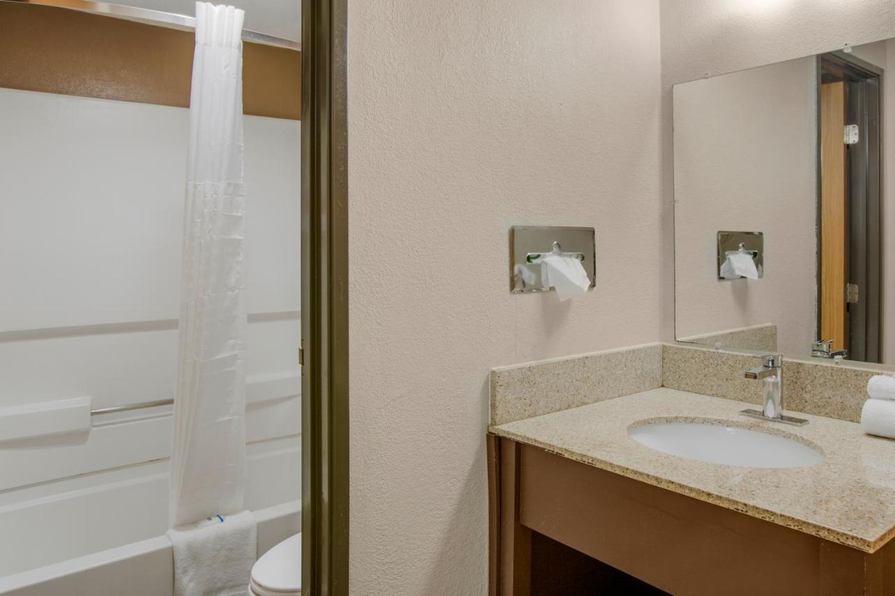 Rodeway Inn Cascade Bagian luar foto