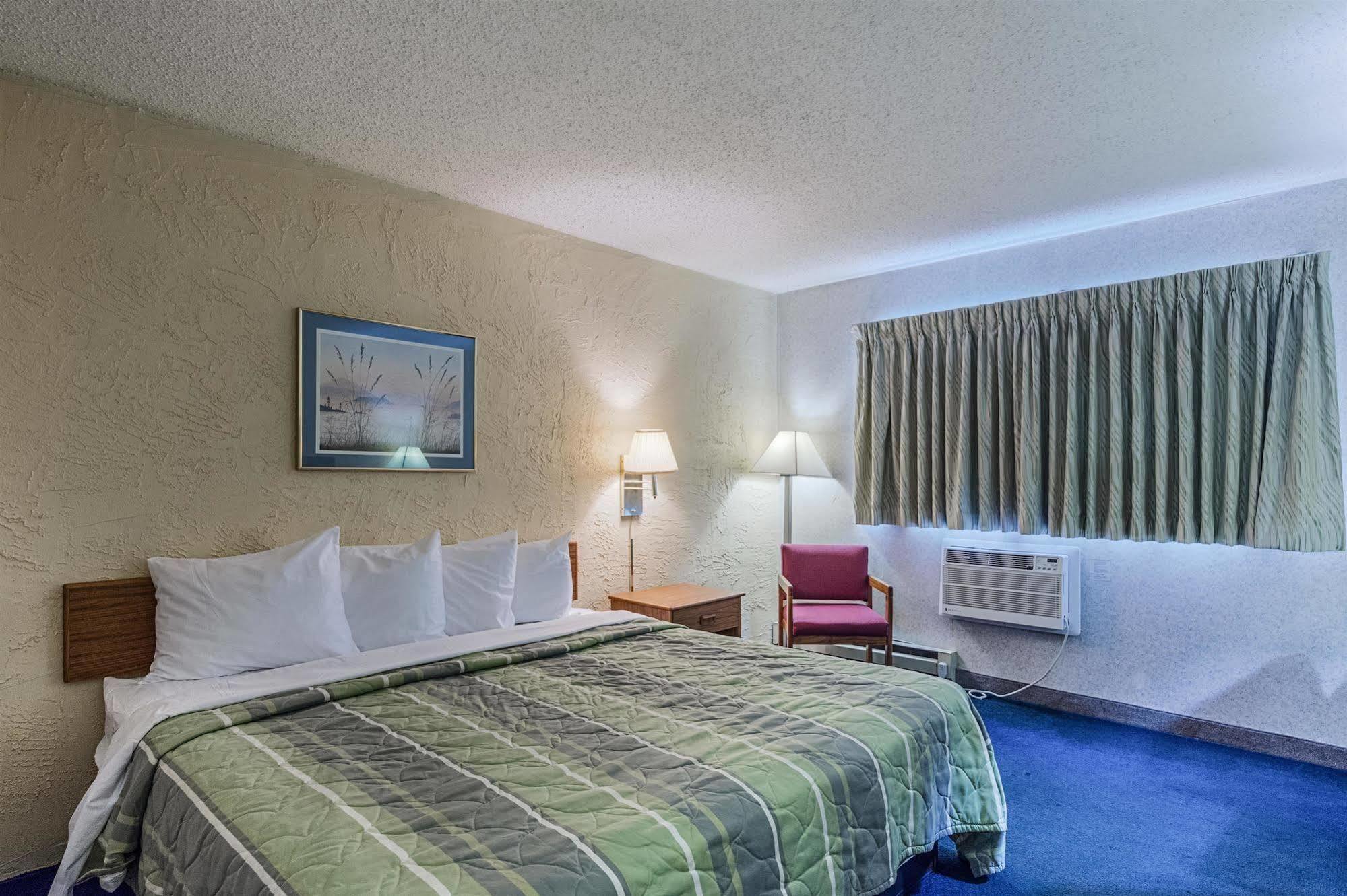 Rodeway Inn Cascade Bagian luar foto
